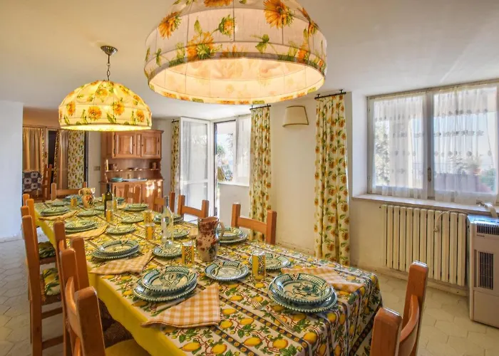 Holiday home Moderna