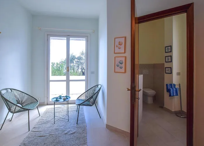 Nyaraló Moderna Stalettì